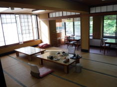 塩原温泉 静観荘古山は土曜泊1万円以下の源泉かけ流しの安い宿
